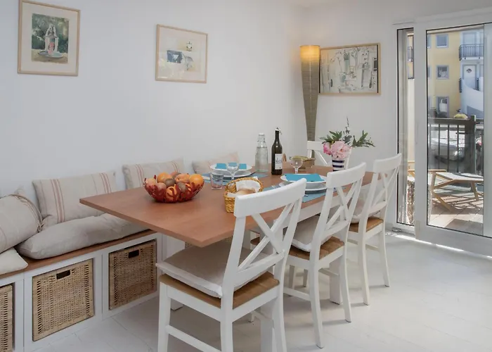 Bougainville C3-r By Interhome *