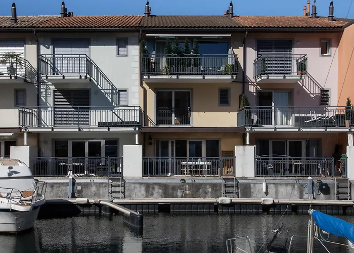 Bougainville C3-r By Interhome Appartamento