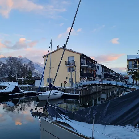 Bougainville C3-r By Interhome